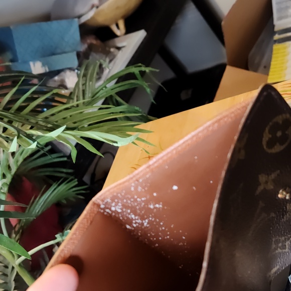 Louis Vuitton mono kiss lock wallet - Picture 5 of 8